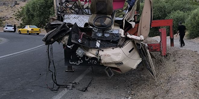 واژگونی مرگبار مینی‌بوس زائران گنابادی در محور کاشمر ـ کوهسرخ؛ ۵ جان‌باخته و ۲۵ مصدوم